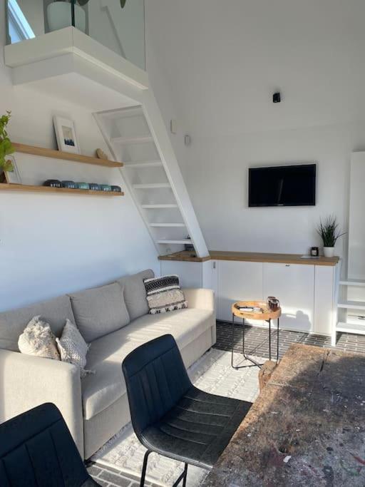 The Conservatory Cosy & Romantic Little House - Central Between Gent Antwerpen Brussel & Brugge Lokeren Dış mekan fotoğraf